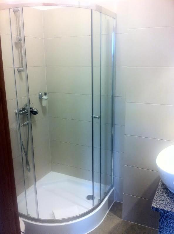 Central Apartman โชพรอน ภายนอก รูปภาพ